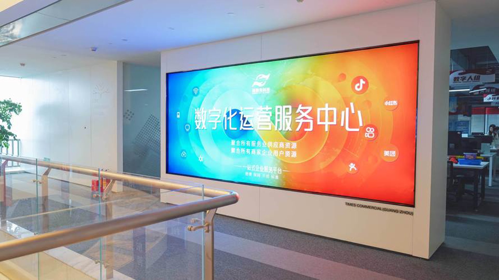 站群系统定制：从通用模板到AI驱动的精细化运营架构